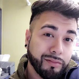 Meet your Posher, Eric